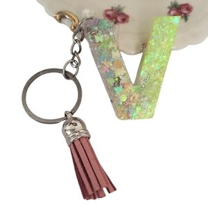 Fortune V Resin Alphabet Letter  Keychain Sparkly Glitter Key Chain Bag Charm